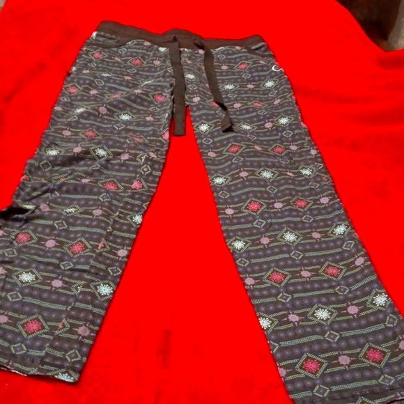 OP, black multicolor snowflake printed pajama pant. - Picture 1 of 5